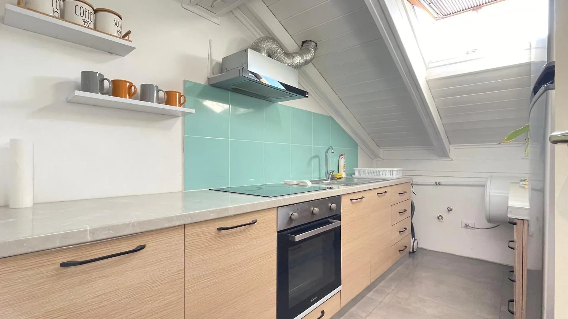 Loris Central Apartment Tirana