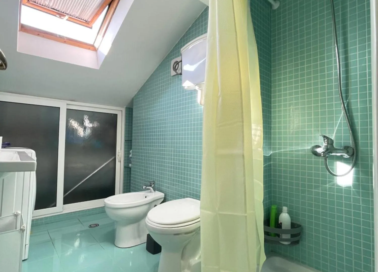 Loris Central Apartment Tirana